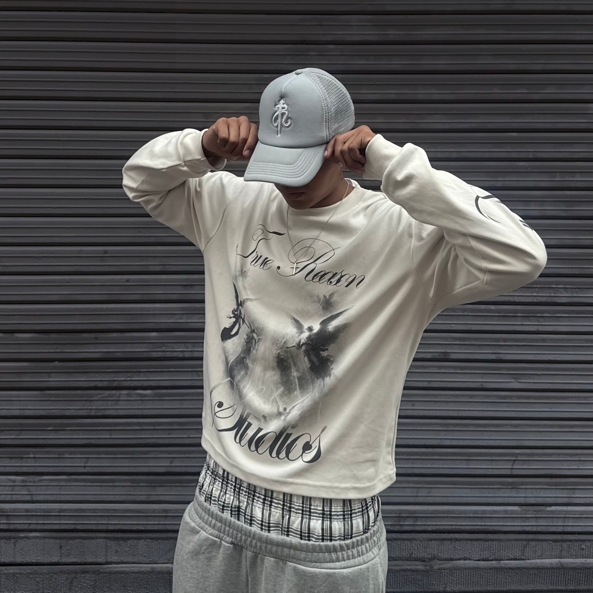 Long Sleeve Crema "Amerikan" Boxy